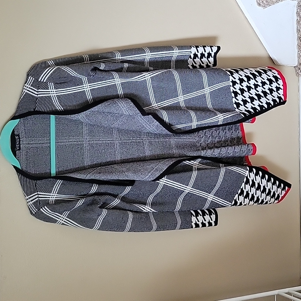 Black&White patterned Open Cardigan